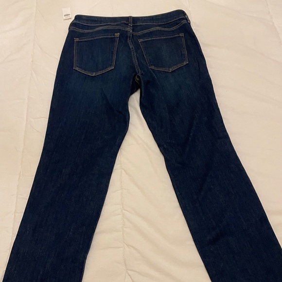 Old Navy Power Slim Straight Leg Size 8 Dark Denim NWT! - Picture 4 of 8